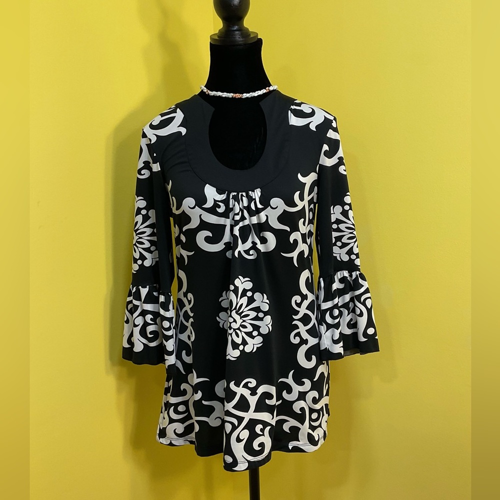 INC International Concepts Patterned Tunic Size Small